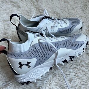 Under Armor Women’s Turf Lacrosse LAX  Shoe (Glory 2) 10 White Blue Gray NWOB